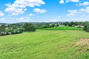 2025 Stoverstown Rd, Spring Grove, PA 17362 - Photo 23