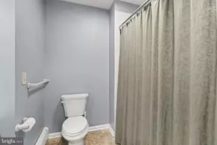 332 Laurel Dr, York, PA 17406 - Photo 23