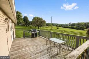 2052 Noss Rd, York, PA 17408 - Photo 9