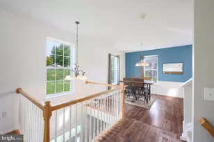 2136 Maple Crest Blvd, York, PA 17406 - Photo 3
