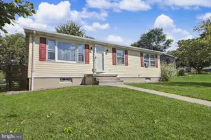 54 Lion Dr, Hanover, PA 17331 - Photo 1