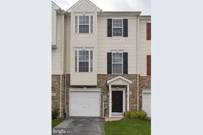 226 Bruaw Drive, York, PA 17406 - Photo 1