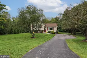 13 Foxtail Ct, Shrewsbury, PA 17361 - Photo 1