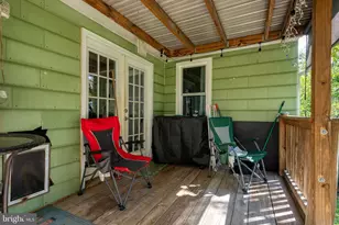 128 W Gay St, Windsor, PA 17366 - Photo 19