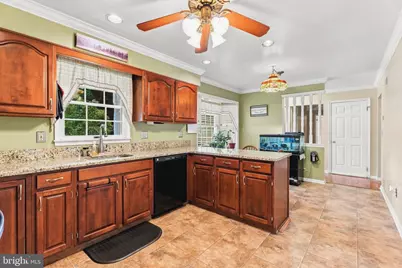 240 E Main Street, New Freedom, PA 17349 - Photo 9