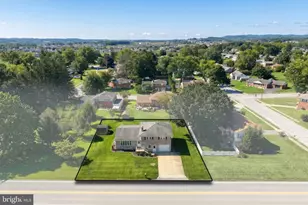718 Stoverstown Rd, York, PA 17408 - Photo 5