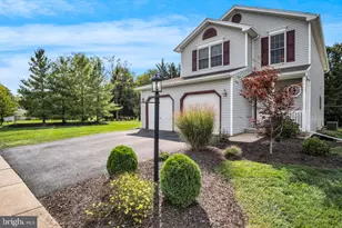 144 Lakeside Dr, Lewisberry, PA 17339 - Photo 3
