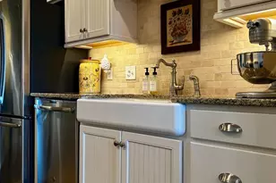 140 Dolomite Dr, York, PA 17408 - Photo 5