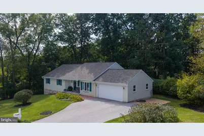 2806 Sherwood Lane, Dover, PA 17315 - Photo 1