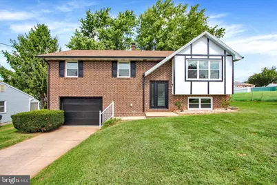 37 Lisburn Avenue, Shrewsbury, PA 17361 - Photo 1
