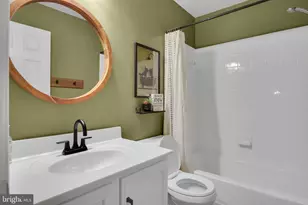 940 Kentwell Dr, York, PA 17406 - Photo 19