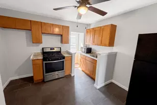 308 E King St, York, PA 17403 - Photo 7