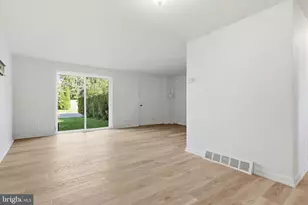 863 E Kings Ct, York, PA 17403 - Photo 7