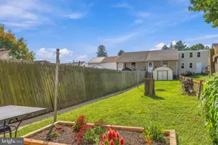 60 N Water St, Spring Grove, PA 17362 - Photo 25