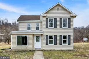 284 Marsh Run Rd, Fairview Township, PA 17070 - Photo 1