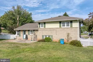 2460 Wyndhurst Ct, York, PA 17408 - Photo 31