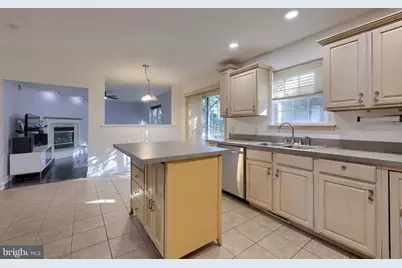 880 Edmund Avenue, York, PA 17404 - Photo 5