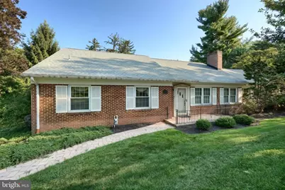1319 Hillcroft Lane, York, PA 17403 - Photo 3
