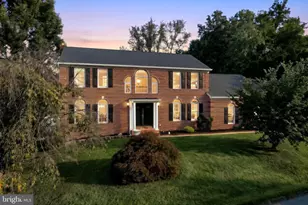 24 McCurley Dr, New Freedom, PA 17349 - Photo 1