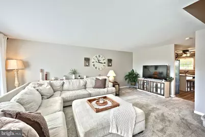 2714 Hunters Crest Drive #28, York, PA 17402 - Photo 17