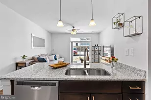 1022 Crew Street Unit, Hanover, PA 17331 - Photo 5