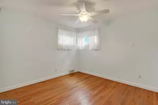 2409 Cambridge Rd, York, PA 17402 - Photo 9