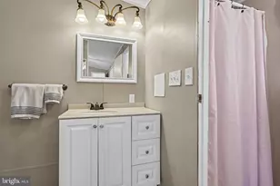 65 Alana Dr, York, PA 17402 - Photo 11