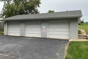 41 W High St, Windsor, PA 17366 - Photo 13