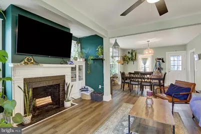 1204 Broadway, Hanover, PA 17331 - Photo 5