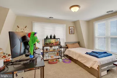 1204 Broadway, Hanover, PA 17331 - Photo 17