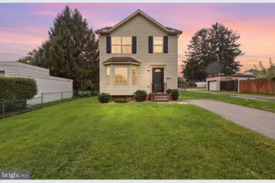 120 Peter Street, Hanover, PA 17331 - Photo 1