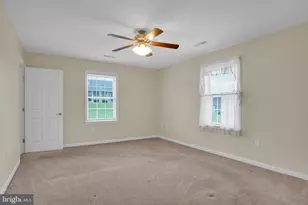 1379 Pleasant View Dr, Spring Grove, PA 17362 - Photo 15