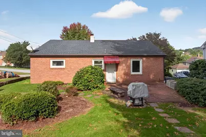 240 W Broad Street, Yoe, PA 17313 - Photo 21