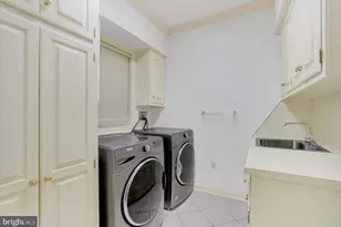 925 Summit Cir N, York, PA 17403 - Photo 35