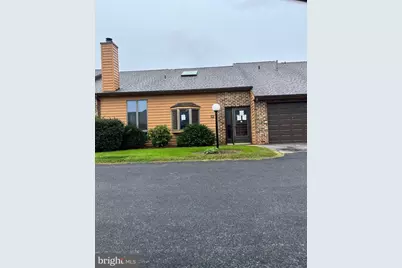 95 Westview Manor #95, York, PA 17408 - Photo 1