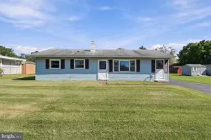 2460 Dunbar Rd, York, PA 17408 - Photo 1