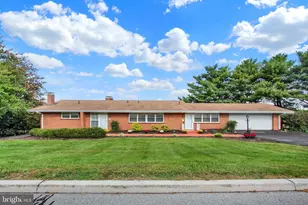 41 Hillcrest Dr, Hanover, PA 17331 - Photo 1