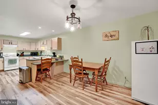 3079 Lakefield Rd, York, PA 17402 - Photo 7