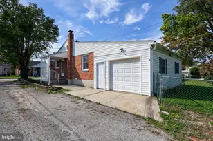831 E Maple St, York, PA 17403 - Photo 9