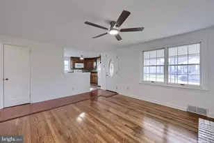 831 E Maple St, York, PA 17403 - Photo 13