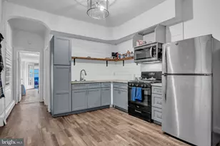 875 E Market St, York, PA 17403 - Photo 3