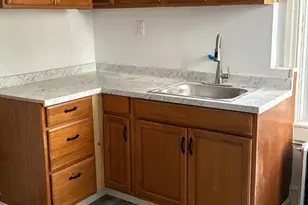 419 W King St, York, PA 17401 - Photo 5