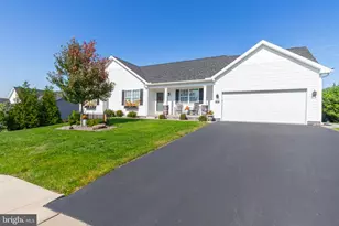 199 Cedarlyn Dr, York, PA 17408 - Photo 3