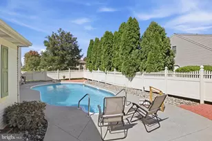 2035 Parkton Ln, York, PA 17408 - Photo 75