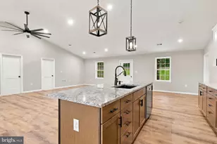 13925 Wolf Rd, Felton, PA 17322 - Photo 19