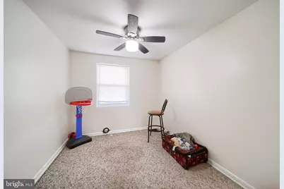 891 E Kings Court, York, PA 17403 - Photo 23