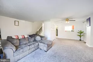 891 E Kings Ct, York, PA 17403 - Photo 19