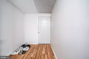 891 E Kings Ct, York, PA 17403 - Photo 11