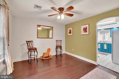 887 Clearmount Road, York, PA 17403 - Photo 5