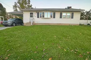 840 Kelly Dr, York, PA 17404 - Photo 1